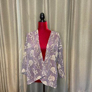 Floral wrap style top